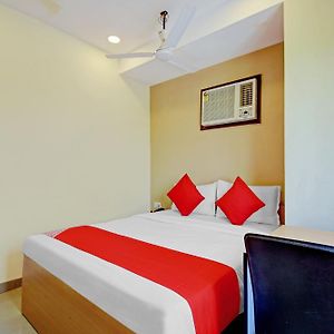 Hotel O Majestic Inn